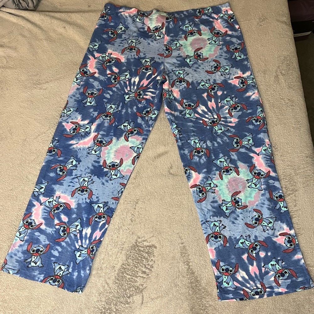 Women’s Disney Stitch pajama pants size XL - Picture 8 of 8